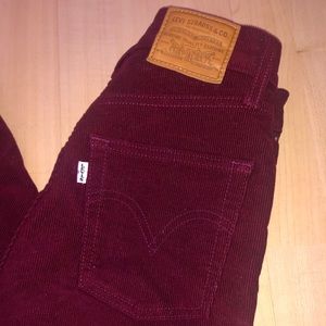 Levi’s Ribcage Red Corduroy Premium